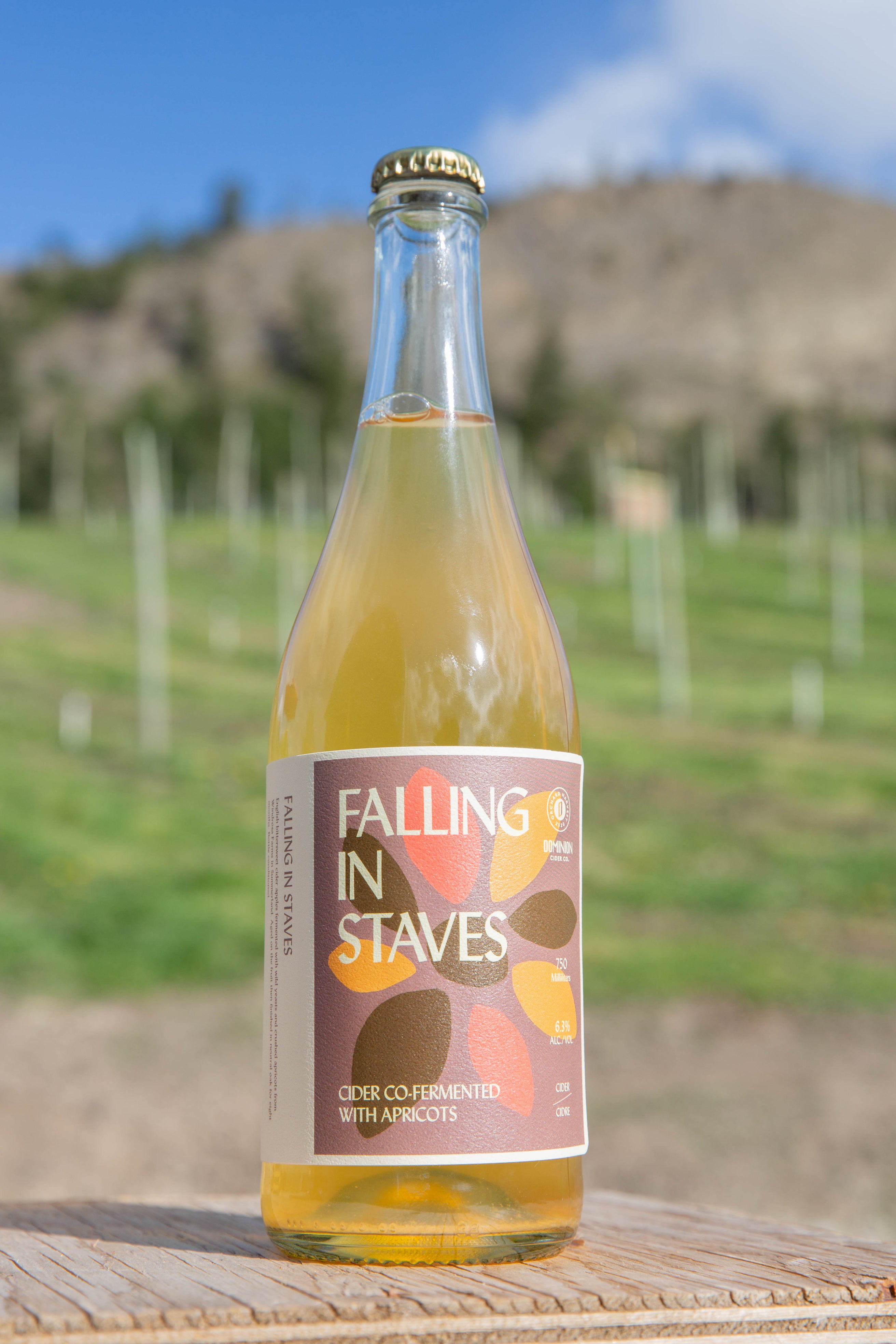 Falling in Staves Bottle 750ml